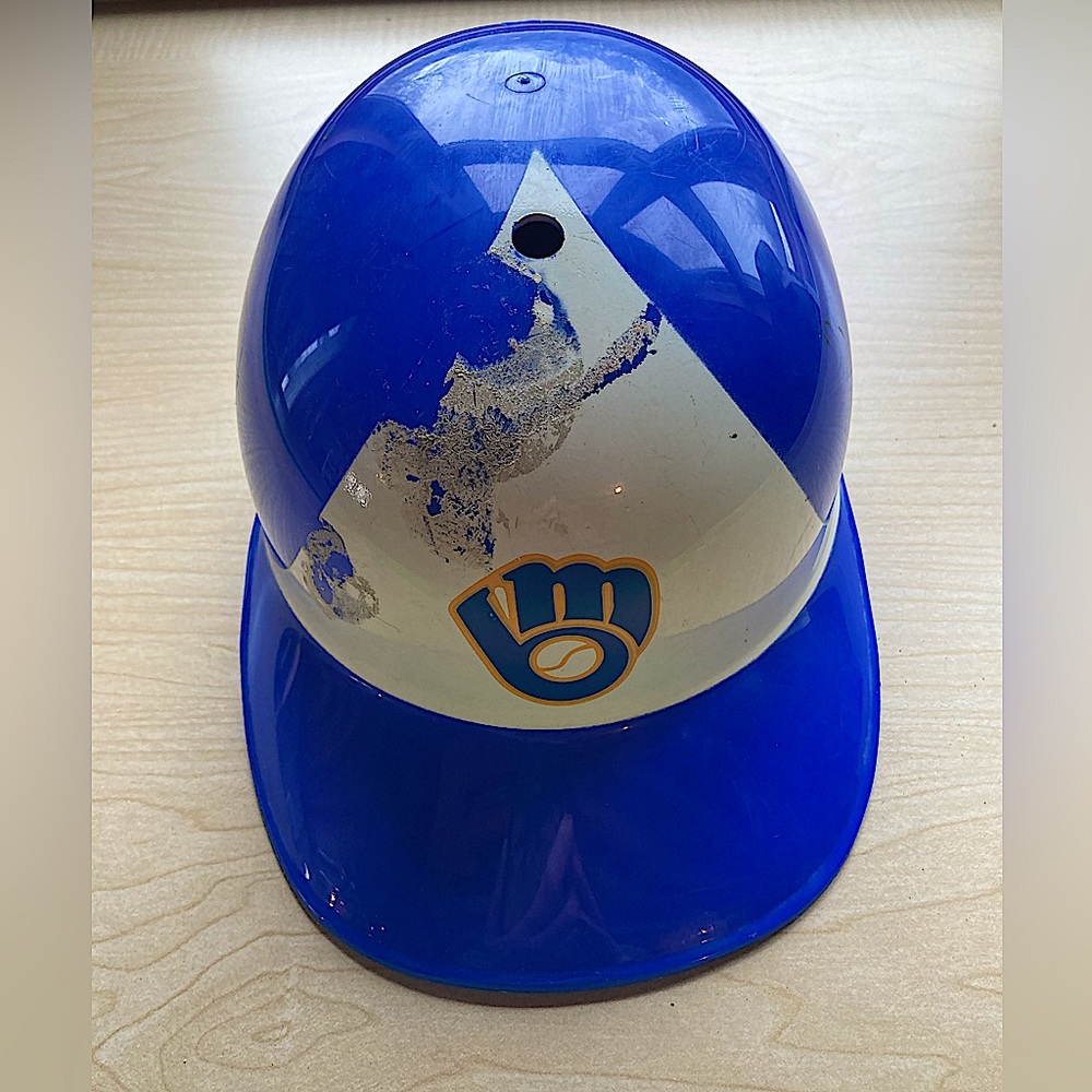 2/$15- Vintage 1969 Milwaukee Brewers souvenir batting helmet